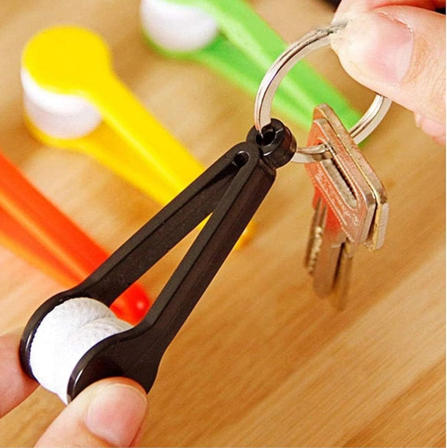 XOLY 6pcs Spectacle Glass Cleaner.