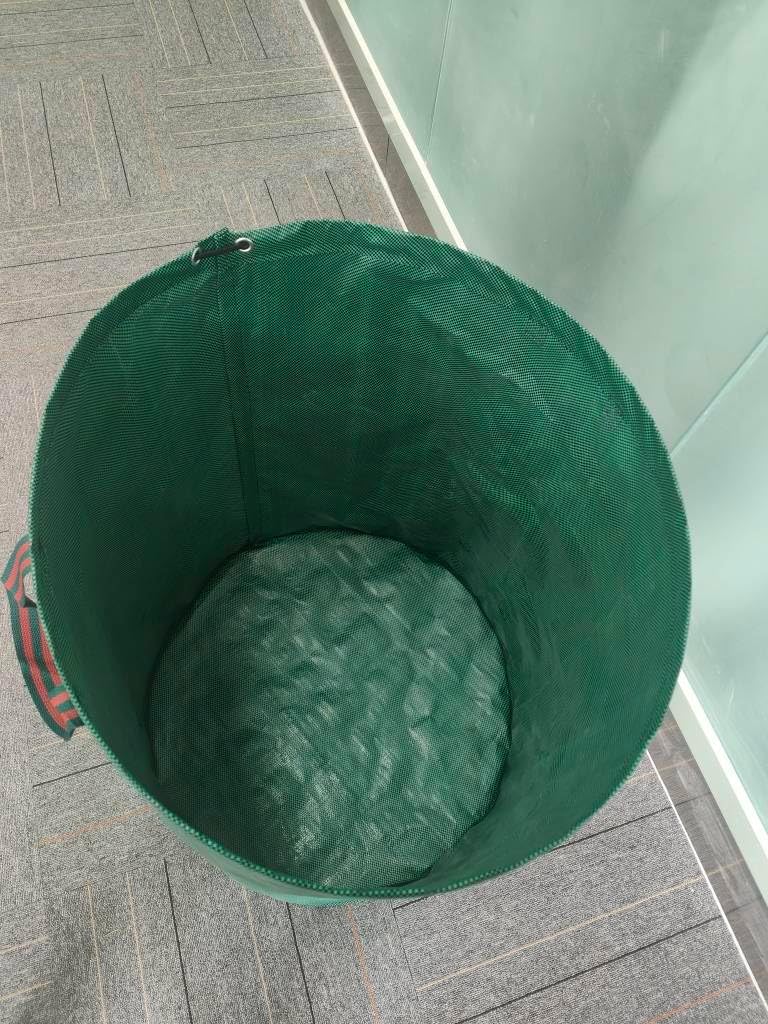 XOLY Heavy Duty Garden Waste Bags – 272L Reusable Sacks with Handles, Shower-Proof (Green)