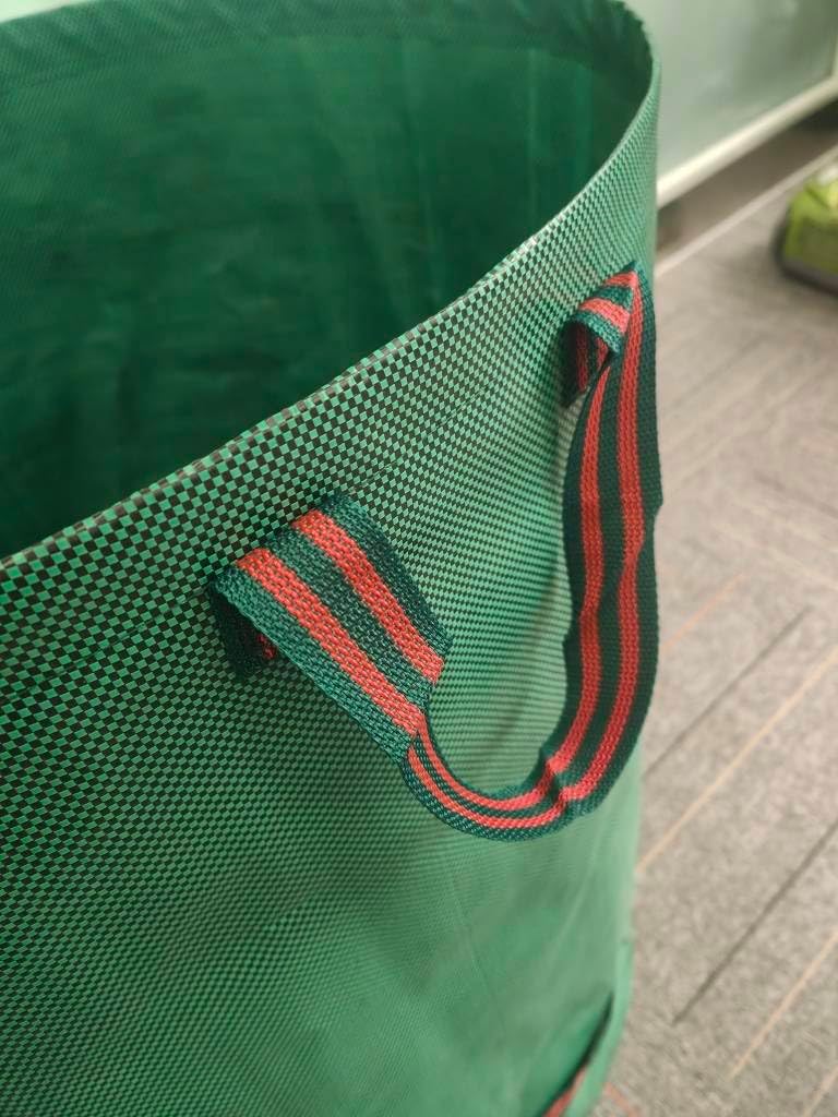 XOLY Heavy Duty Garden Waste Bags – 272L Reusable Sacks with Handles, Shower-Proof (Green)